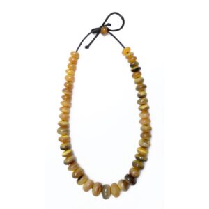 Collier Corne Madagascar
