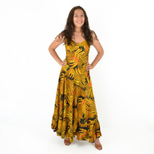 Robe longue cintrée imprimée à larges bretelles